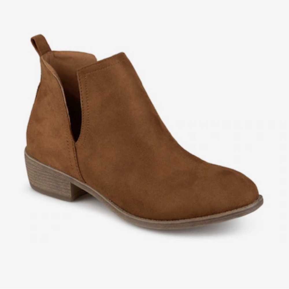 Journee Collection Women S Rimi Cut-out Ankle Boot, Color- Tan, Size 10